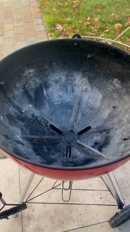 zo controleer je de temperatuur van je weber kettle